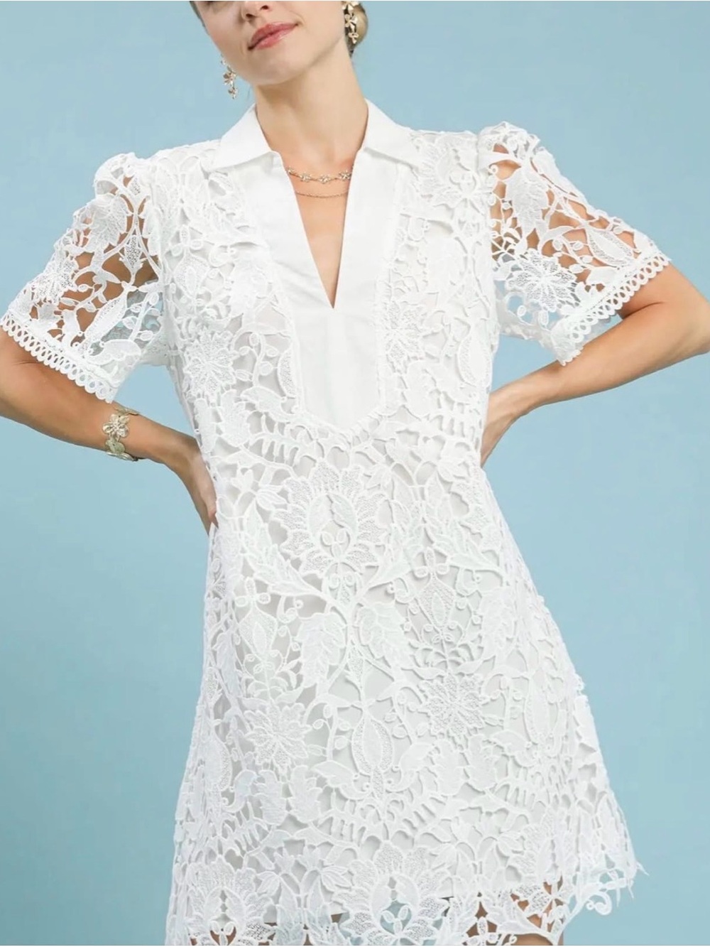 Umgee White Lace Short Sleeve Wedding Dress